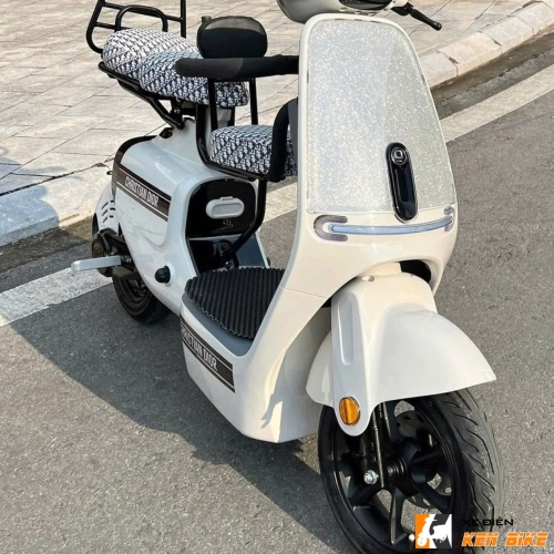 Xe Điện QJtec VC pro 2025 màu trắng