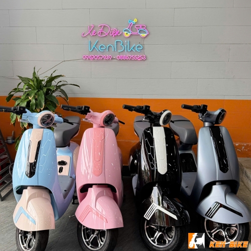Siêu phẩm Xe điện Vespa Dior màu đen